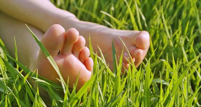 barefeet